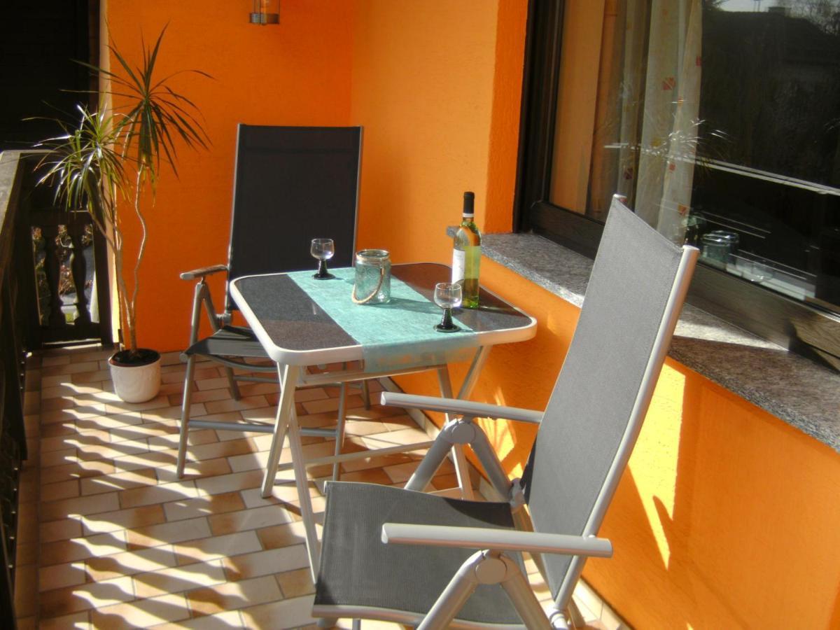 Ferienwohnung Adelheid Brachtendorf Morsdorf Esterno foto