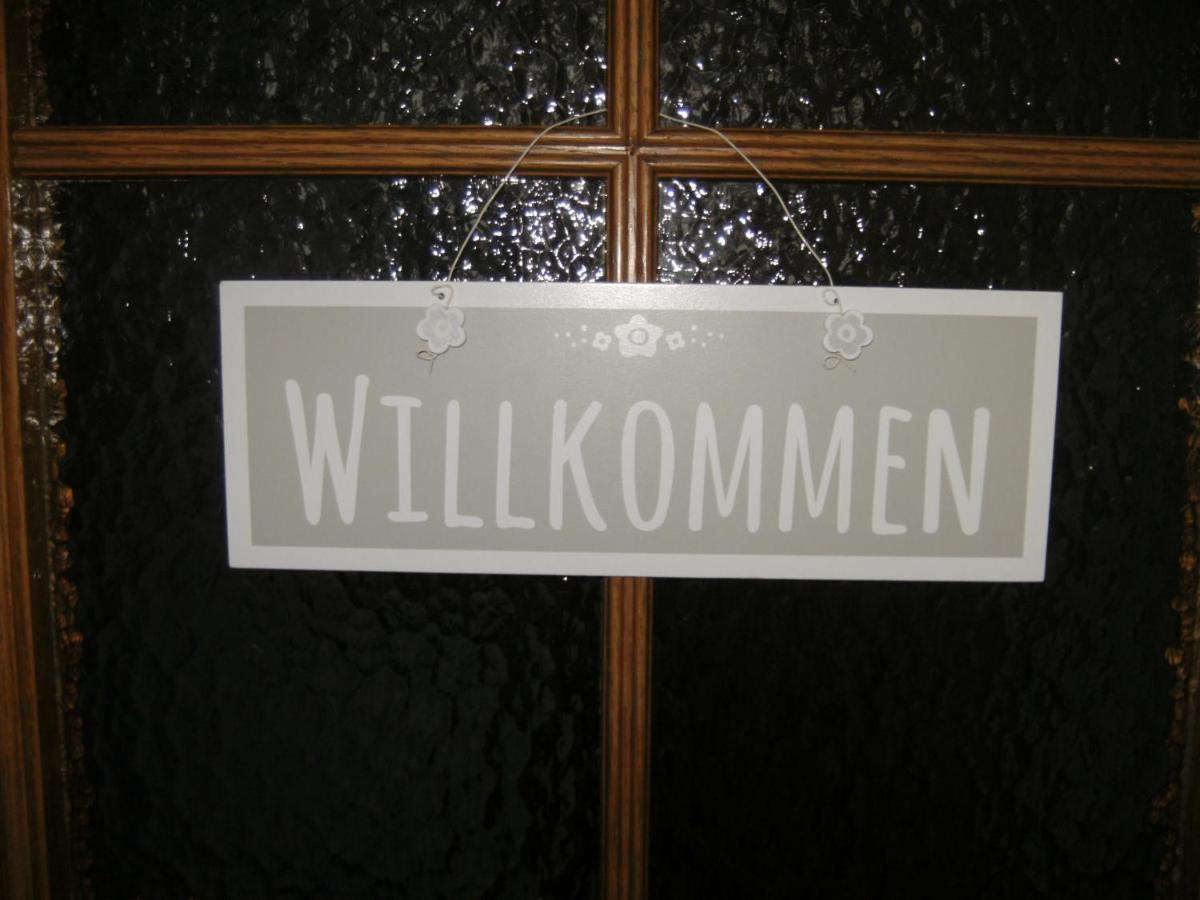 Ferienwohnung Adelheid Brachtendorf Morsdorf Esterno foto
